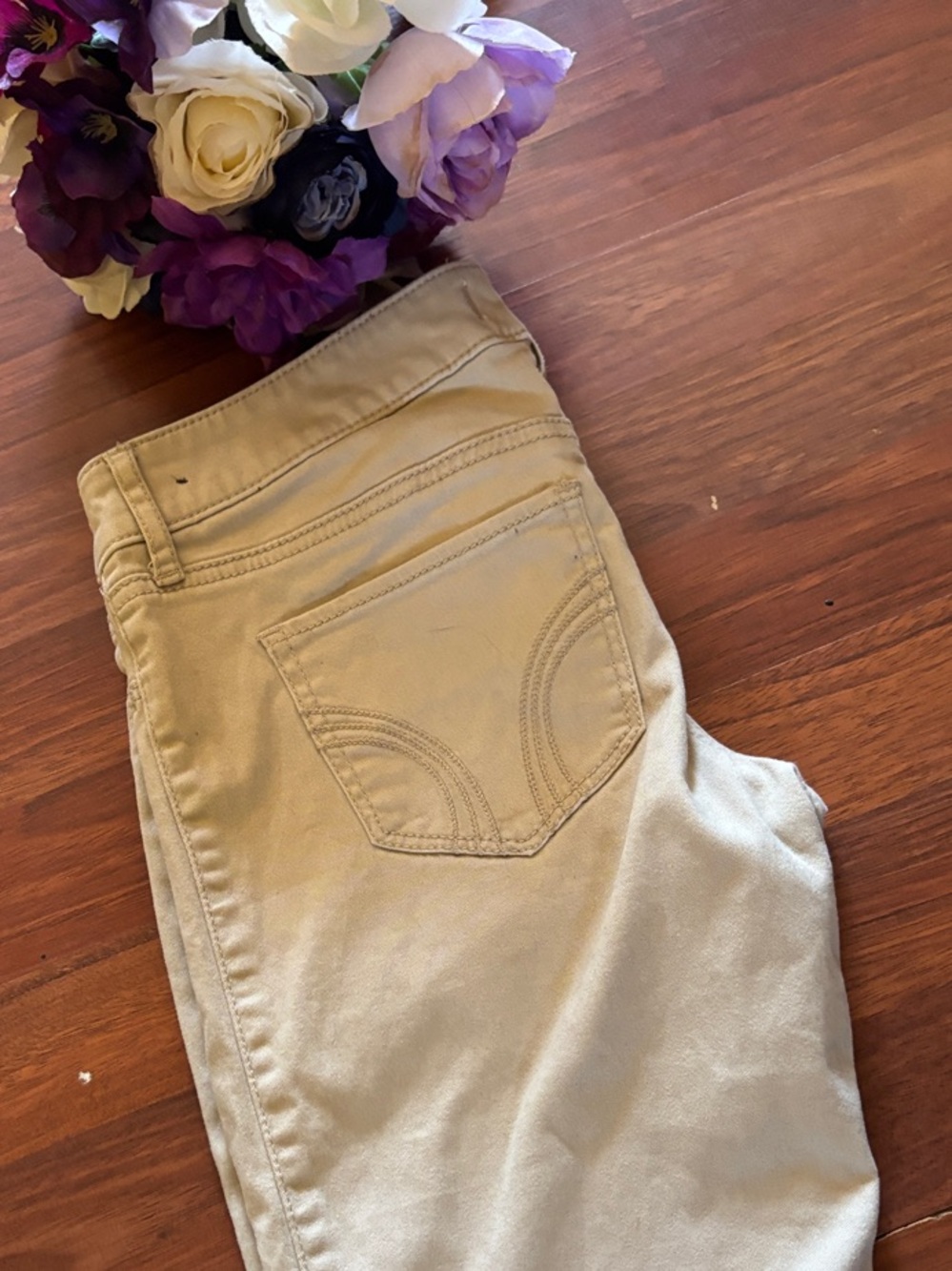 Hollister Skinny Jeans in Beige-Tan